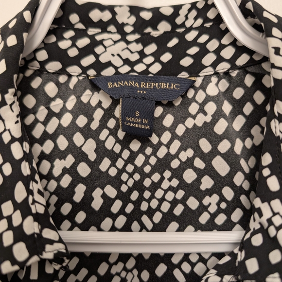 Black and White Polka Dot Women's Top - Picture 4 of 7